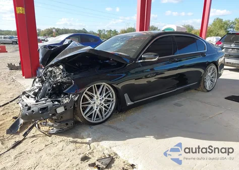 2016 BMW 750I xDrive z USA, uszkodzony, nr VIN WBA7F2C54GG418110